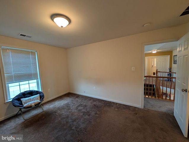 5 TURNOUT LN, Etters, PA 17319