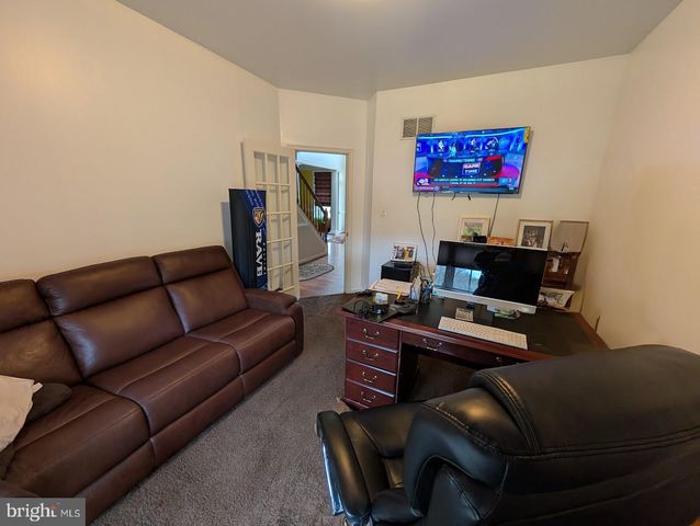 5 TURNOUT LN, Etters, PA 17319