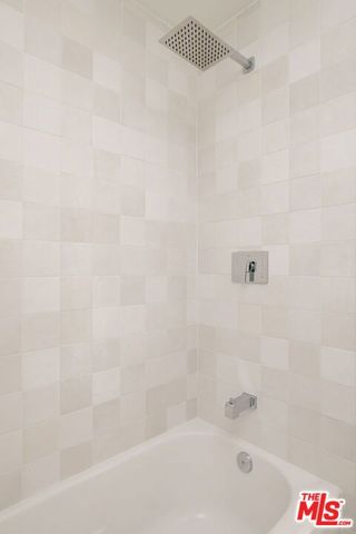 3030 Valle Vista Drive 27, Los Angeles, CA 90065
