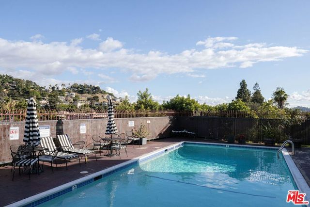 3030 Valle Vista Drive 27, Los Angeles, CA 90065