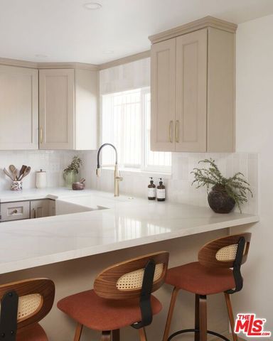 3030 Valle Vista Drive 27, Los Angeles, CA 90065