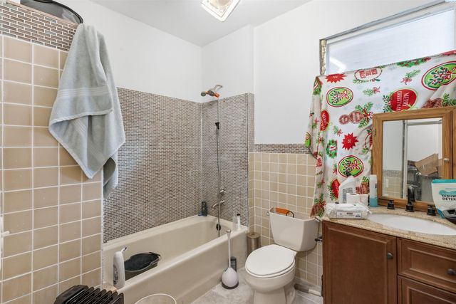 305 W Rednour St, Oakesdale, WA 99158