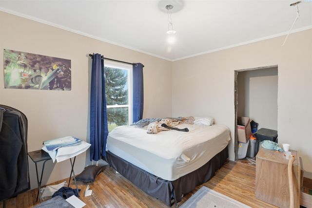 305 W Rednour St, Oakesdale, WA 99158