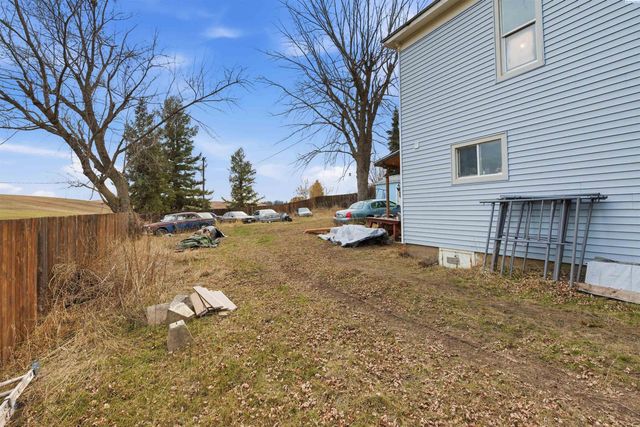 305 W Rednour St, Oakesdale, WA 99158