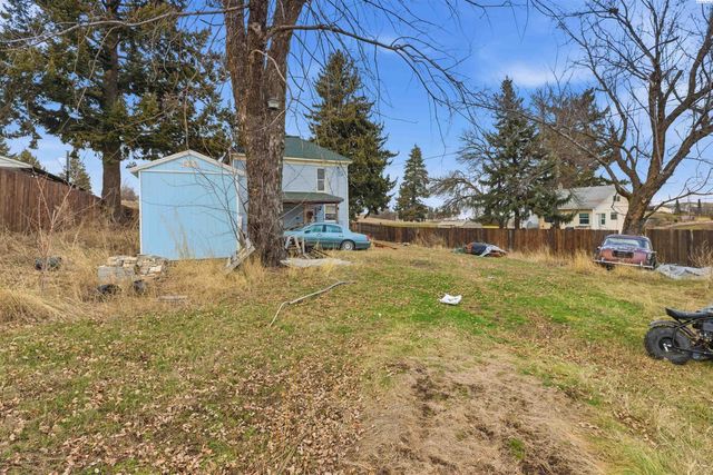 305 W Rednour St, Oakesdale, WA 99158