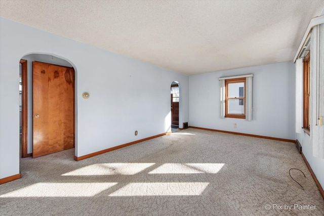 432 Illinois Street, East Dundee, IL 60118