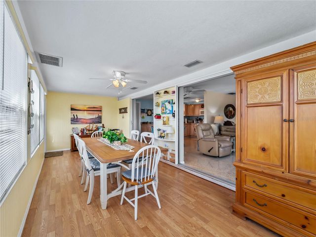 896 S VENICE BOULEVARD, Venice, FL 34293