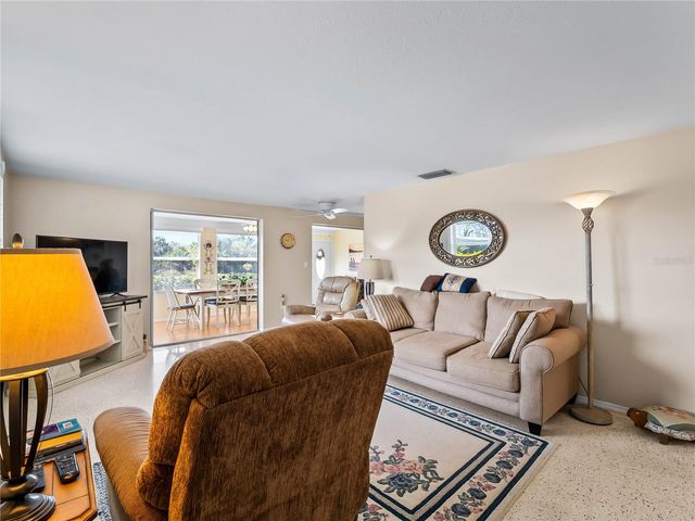 896 S VENICE BOULEVARD, Venice, FL 34293