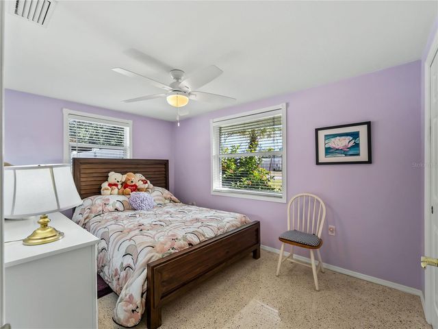 896 S VENICE BOULEVARD, Venice, FL 34293