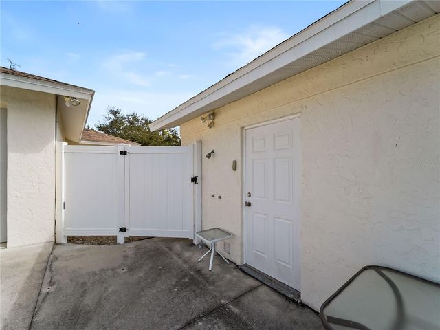 896 S VENICE BOULEVARD, Venice, FL 34293