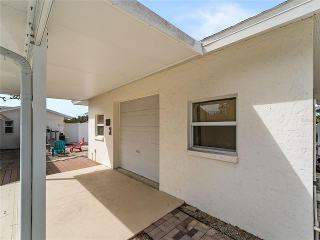 896 S VENICE BOULEVARD, Venice, FL 34293