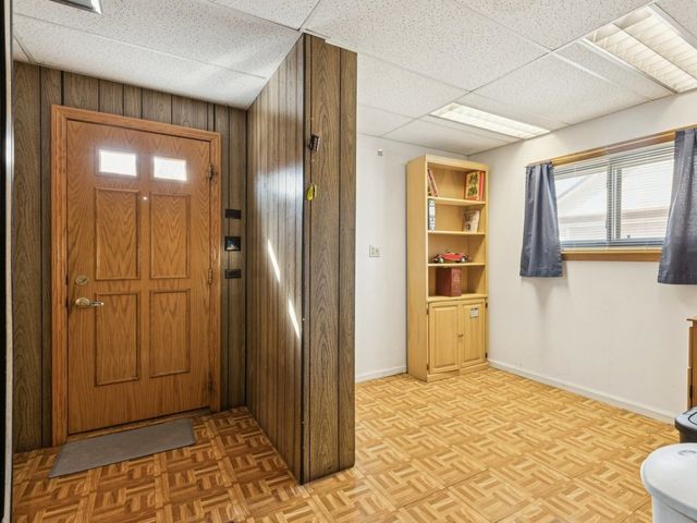 2956 Rhodes Avenue, Melrose Park, IL 60164