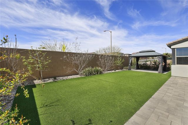 8311 Skye Highlands Street, Las Vegas, NV 89166