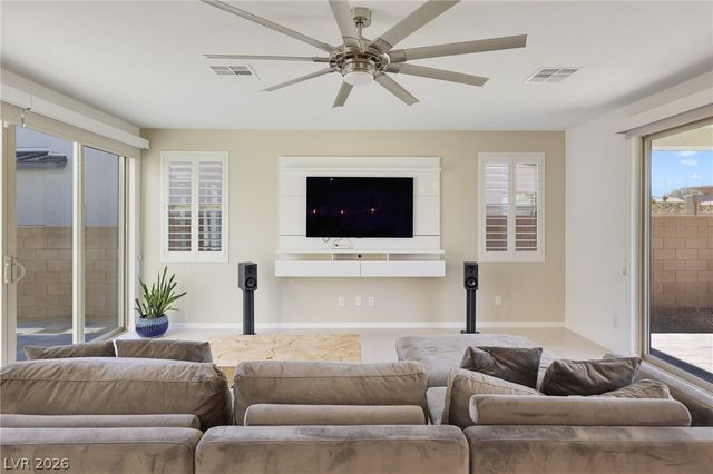 8311 Skye Highlands Street, Las Vegas, NV 89166