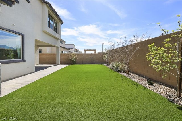 8311 Skye Highlands Street, Las Vegas, NV 89166