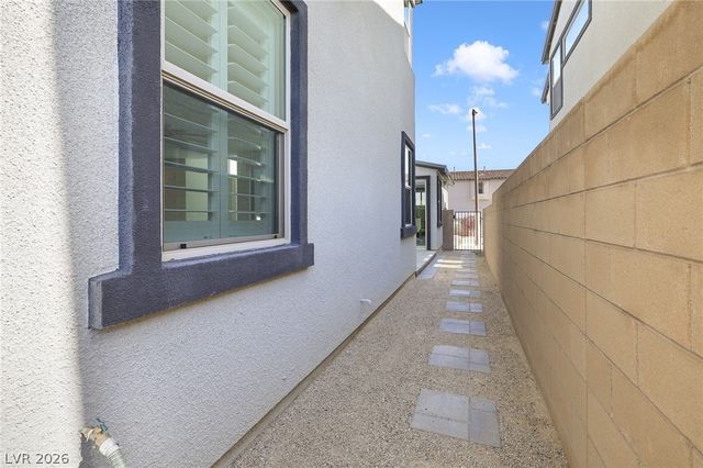 8311 Skye Highlands Street, Las Vegas, NV 89166