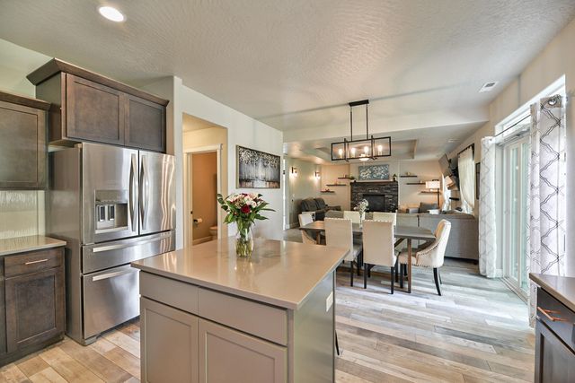2820 W Helens Ln, Spokane, WA 99208