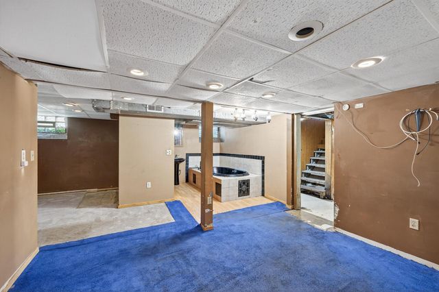 834 Iroquois Avenue, Saint Paul, MN 55119