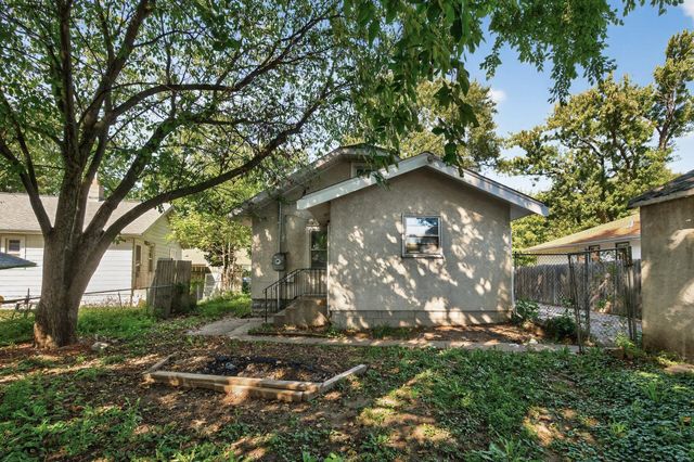 834 Iroquois Avenue, Saint Paul, MN 55119