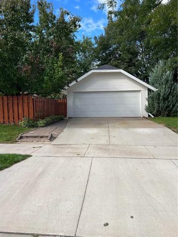 932 Sawyer Street, Oshkosh, WI 65250