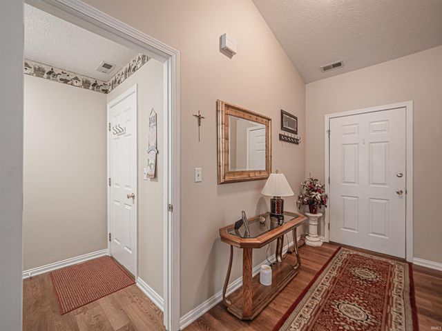 312 E Evergreen Road, Evansville, IN 47711