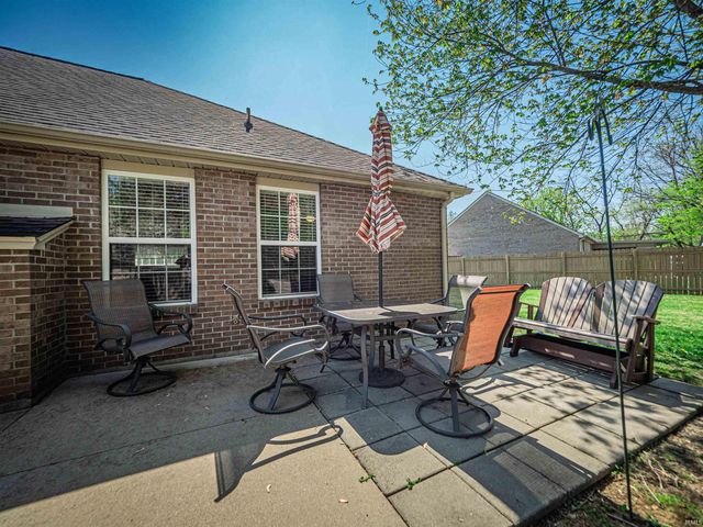 312 E Evergreen Road, Evansville, IN 47711