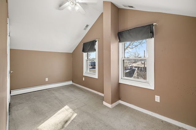 332 W NORTH Street, Peotone, IL 60468