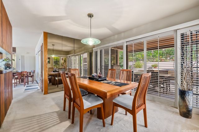 1014 Mokuhano Street, Honolulu, HI 96825