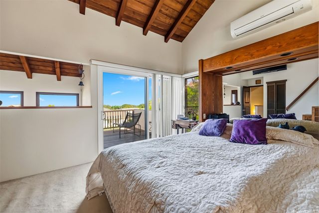 1014 Mokuhano Street, Honolulu, HI 96825