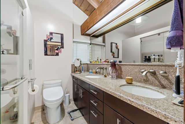 1014 Mokuhano Street, Honolulu, HI 96825