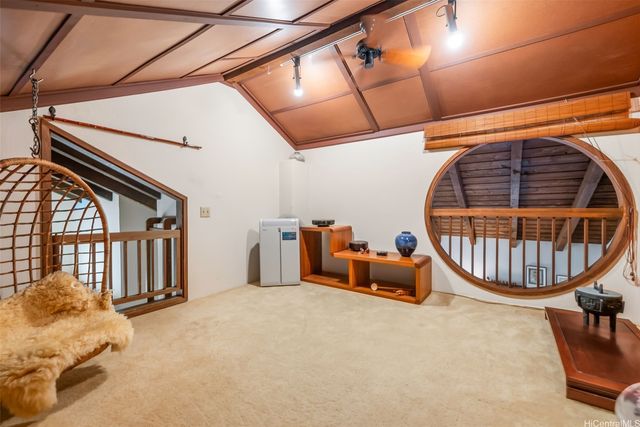 1014 Mokuhano Street, Honolulu, HI 96825