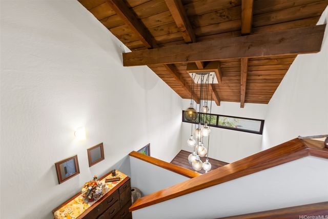 1014 Mokuhano Street, Honolulu, HI 96825