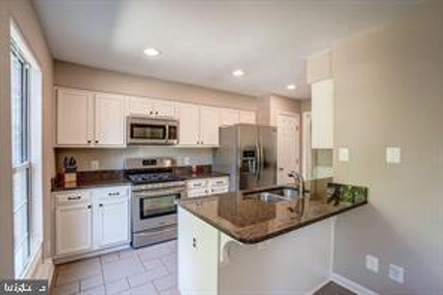 353 BARNFIELD SQ NE, Leesburg, VA 20176