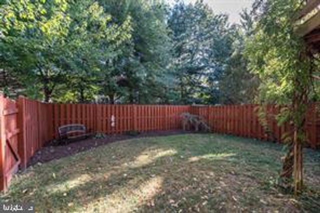 353 BARNFIELD SQ NE, Leesburg, VA 20176