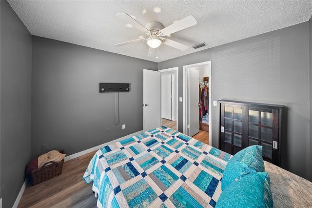 6908 SPANISH MOSS CIRCLE, Tampa, FL 33625