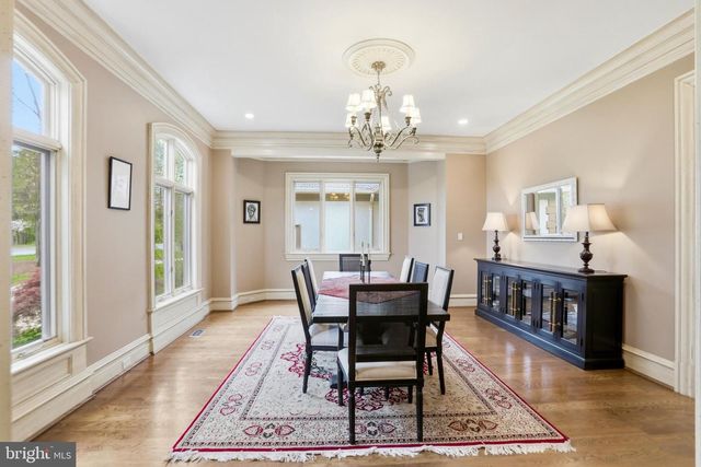 606 KENTLAND DR, Great Falls, VA 22066