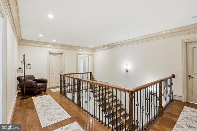 606 KENTLAND DR, Great Falls, VA 22066