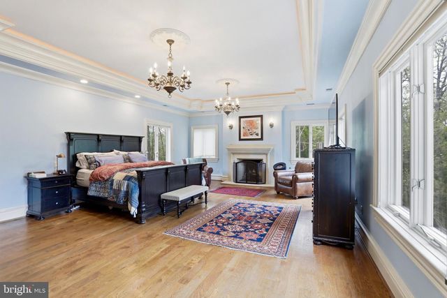 606 KENTLAND DR, Great Falls, VA 22066