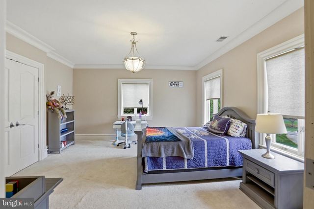606 KENTLAND DR, Great Falls, VA 22066