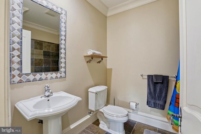 606 KENTLAND DR, Great Falls, VA 22066
