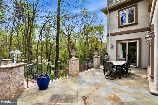 606 KENTLAND DR, Great Falls, VA 22066
