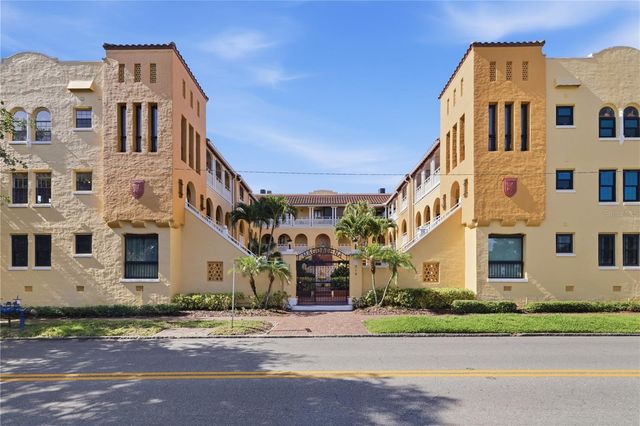 210 22ND AVENUE NE 6, St Petersburg, FL 33704