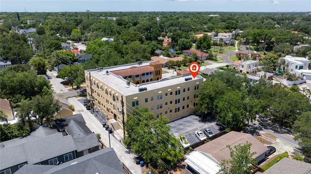 210 22ND AVENUE NE 6, St Petersburg, FL 33704