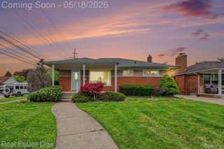 23705 Wilmot Avenue, Eastpointe, MI 48021