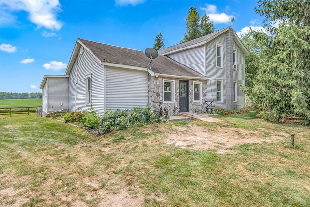 5411 Lilac Road, Reading, MI 49274