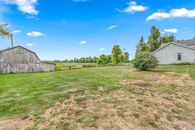 5411 Lilac Road, Reading, MI 49274