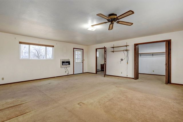 1776 Falcon Drive, Galena, MO 65656