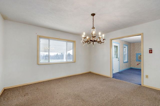 1776 Falcon Drive, Galena, MO 65656