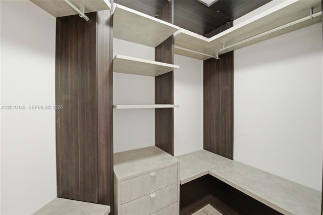 801 S Miami Ave 2505, Miami, FL 33130
