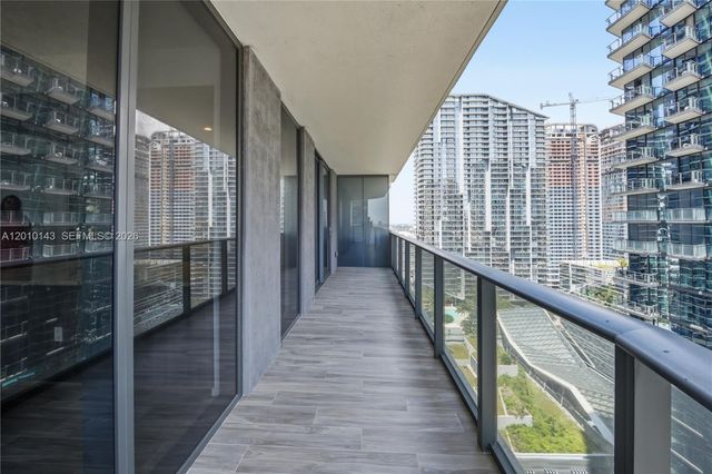 801 S Miami Ave 2505, Miami, FL 33130